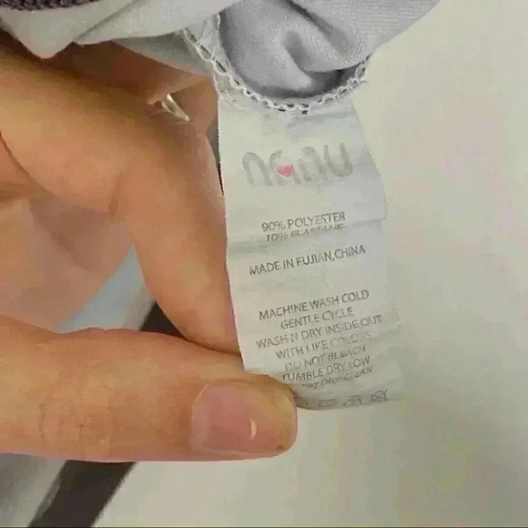 Nanu adjustable tie strap relaxed tank Sz Xl gray Diamond tribal accents - Picture 5 of 7